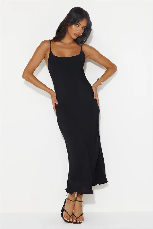 Proud Eyes Maxi Dress Black